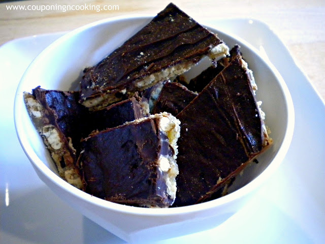 10 Fun Recipes with Pretzels for National Pretzel Day on April 26th: Pretzel Toffee