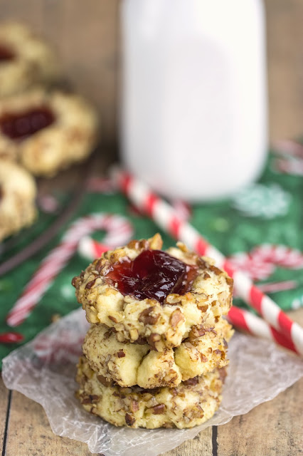 C is for cookie! 13 yummy cookie recipes for Cookie Monster's Birthday | Cheap Is The New Classy
